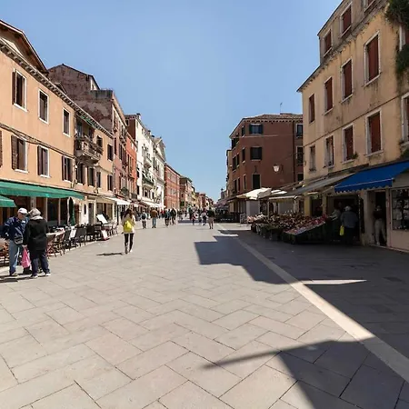 Apartman Castello Cozy Flat Near Biennale